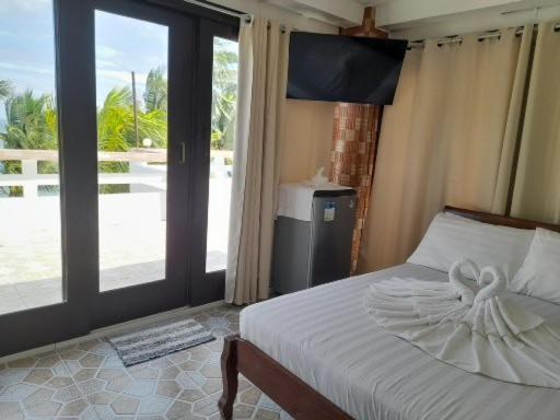 Resort Marnin's Place 2*