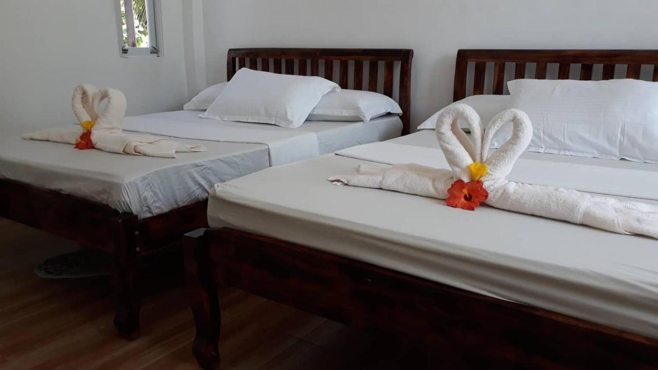 Resort Marnin's Place 2*
